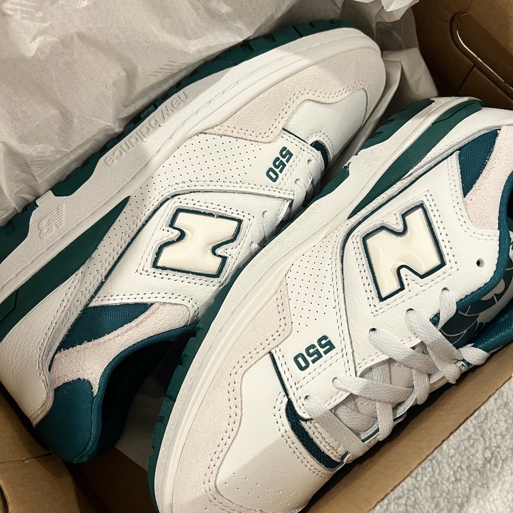 New Balance 550 White and Green Shoes